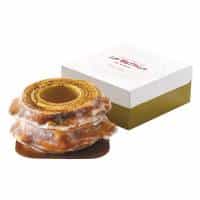 「ラ・ベットラ・ダ・オチアイ」 バウムクーヘン ２山（オレンジピール入り）